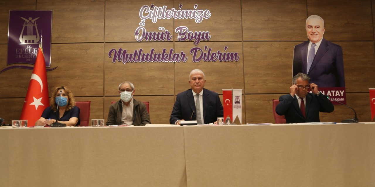 EFELER BELEDİYE MECLİSİ’NDE ATATÜRK’E YAPILAN SALDIRILAR KINANDI