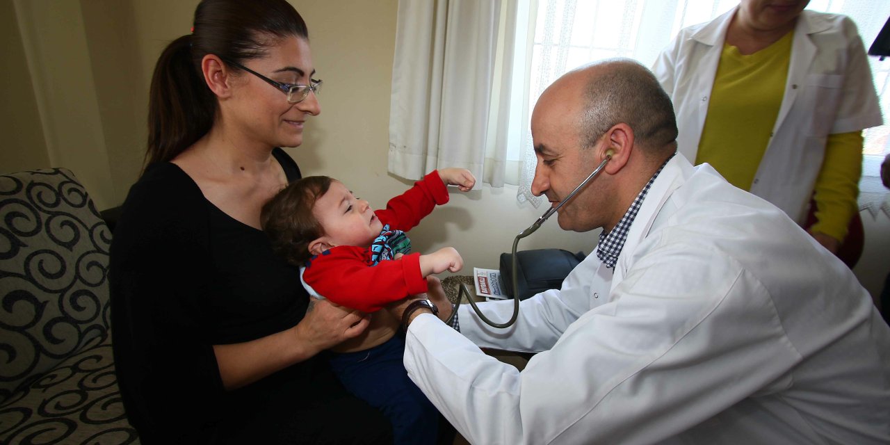 BAYRAKLI'DA 10 BİN KİŞİYE SAĞLIK HİZMETİ