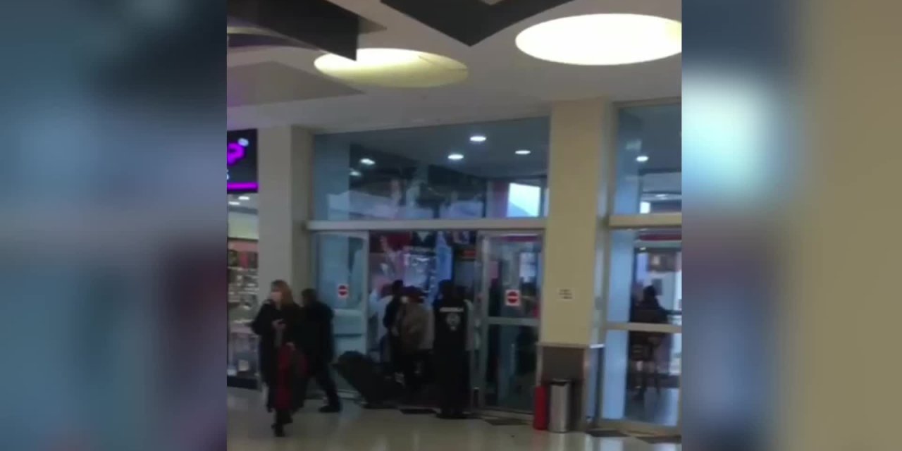 GÜRCÜLER ALIŞVERİŞ İÇİN ARTVİN’E GELİYOR: "YARIN STOKLAR BİTECEK, BİZ NE YİYECEĞİZ?"