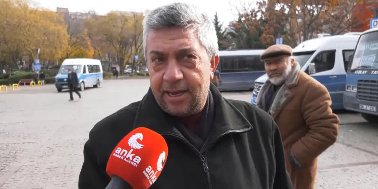 DÖVİZİN DÜŞMESİNİN ARDINDAN YURTTAŞIN VE ŞOFÖRÜN GÖZÜ FİYATLARDA: "HER YER ZAM YAPTI GERİ Mİ ÇEKECEKLER DOLAR DÜŞTÜ DİYE?"