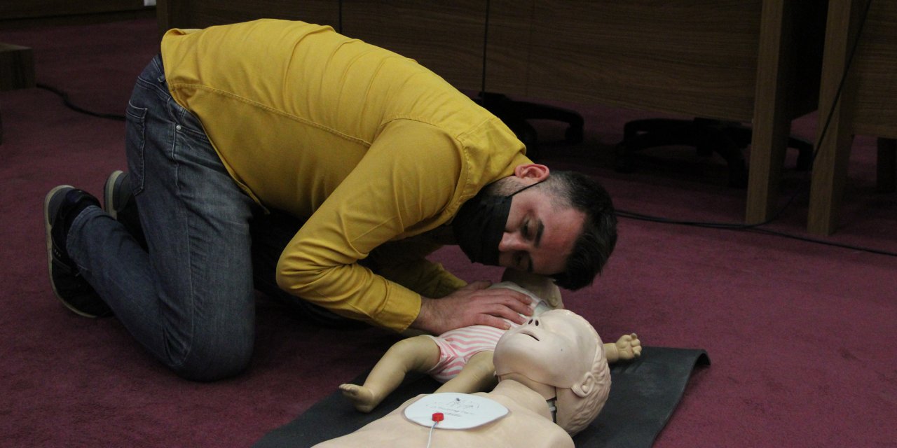 DÖŞEMEALTI BELEDİYESİ PERSONELİNE İLK YARDIM EĞİTİMİ