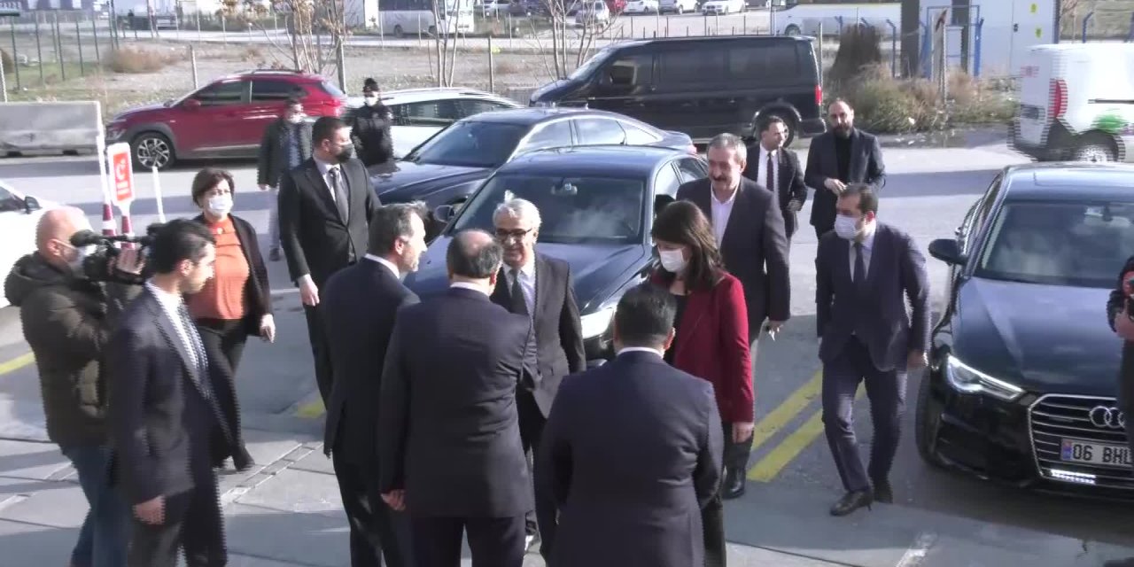 HDP-SAADET PARTİSİ GÖRÜŞMESİ BAŞLADI