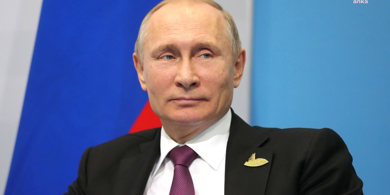 RUSYA DEVLET BAŞKANI PUTIN: FAİZ ORANINI ARTIRMAZSAK DURUM TÜRKİYE GİBİ OLACAK