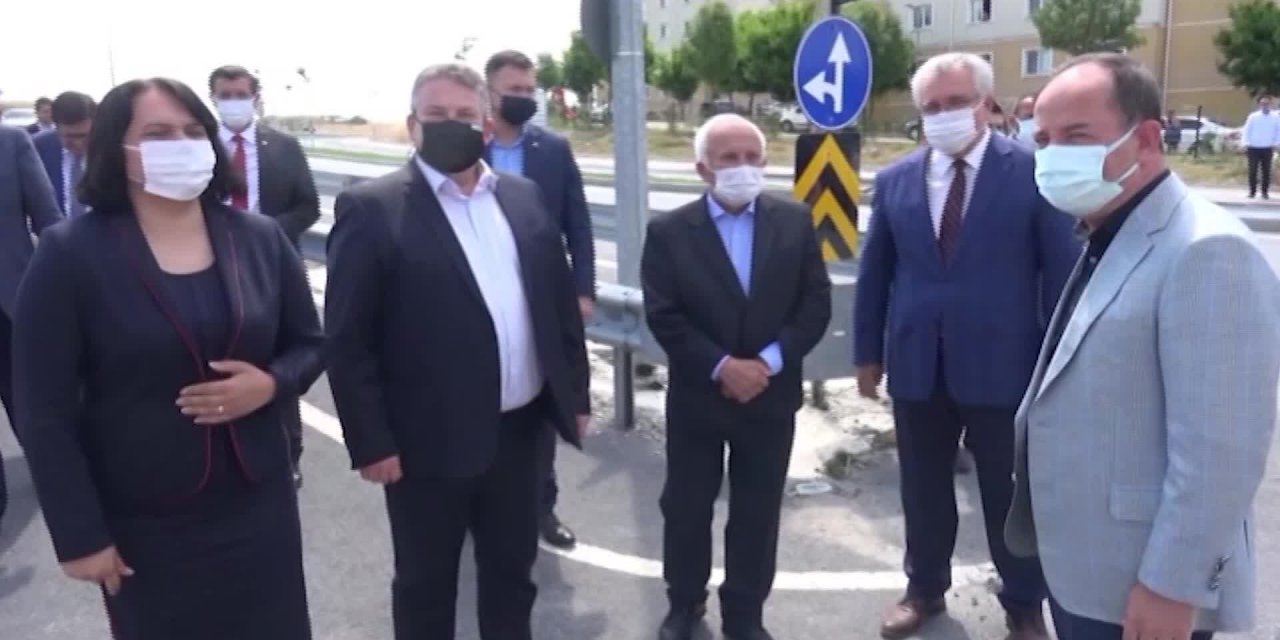 EDİRNE’DE ‘NAİM SÜLEYMANOĞLU’NUN ADI VERİLEN CADDE CHP YÖNETİCİLERİNİN KATILDIĞI TÖRENLE AÇILDI