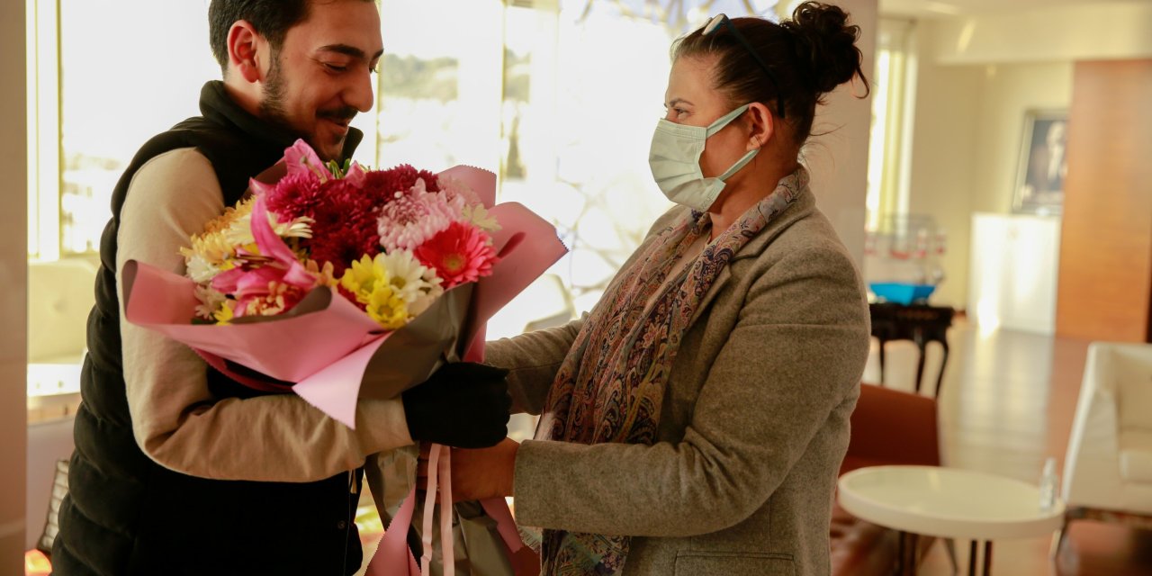 SAMET AKTEPE BİYONİK KOLLARINA KAVUŞTU, ÇERÇİOĞLU'NA TEŞEKKÜR ZİYARETİNDE BULUNDU