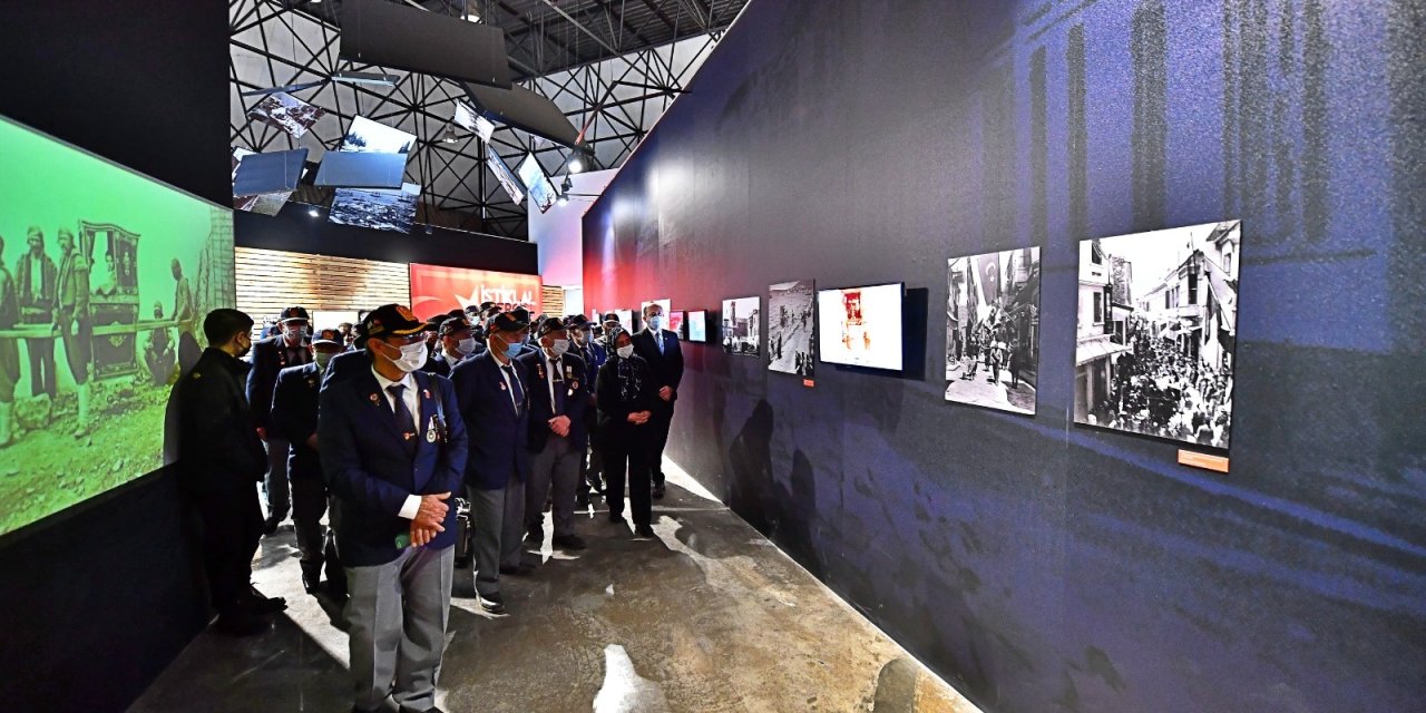 ÖDEMİŞLİ GAZİ VE ŞEHİT YAKINLARI İSTİKLAL SERGİSİ'Nİ GEZDİ