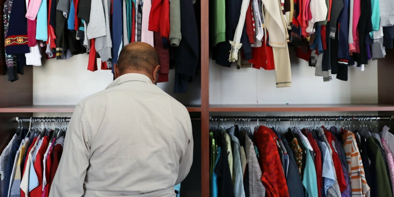 MENTEŞE BELEDİYESİ’NİN ELELE BUTİK DAYANIŞMA MERKEZİ İLE İHTİYAÇ SAHİBİ VATANDAŞLARIN YÜZÜ GÜLÜYOR