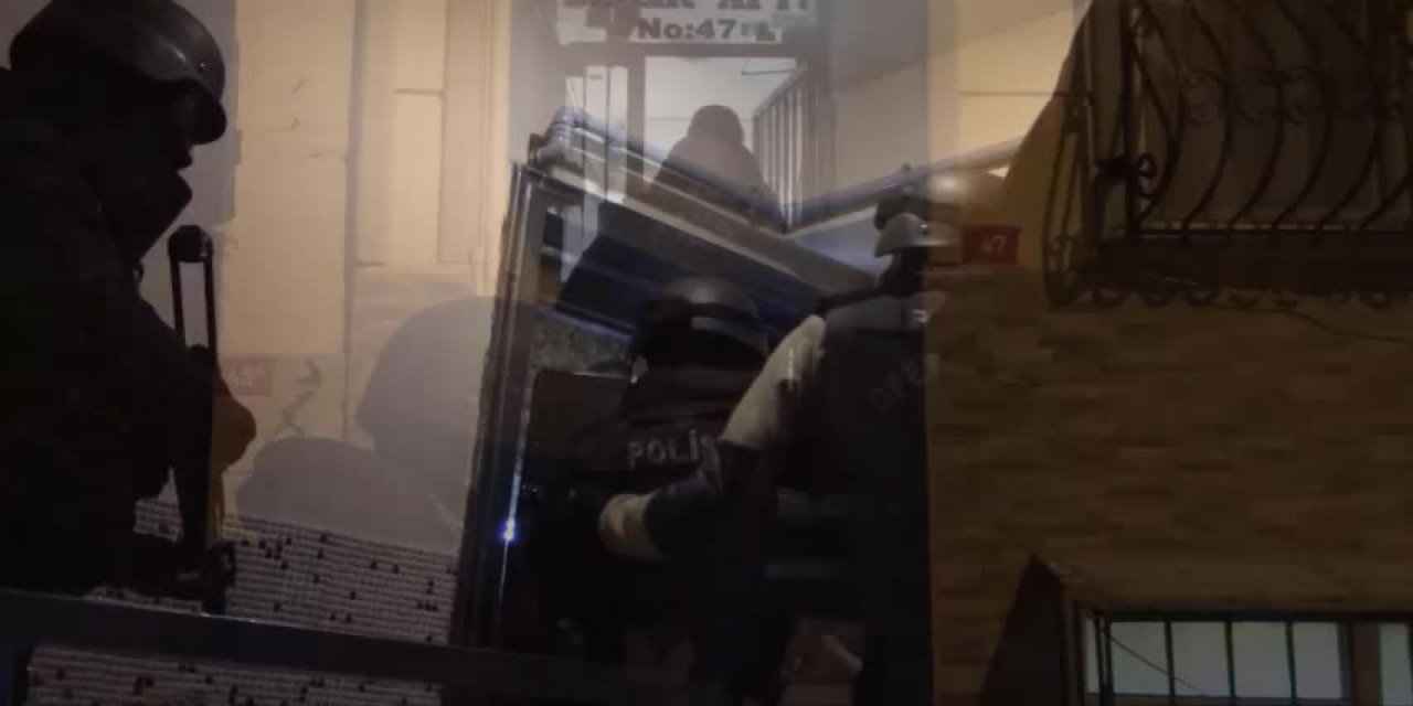 İSTANBUL'DA TERÖR ÖRGÜTÜ DEAŞ'A OPERASYON: 9 GÖZALTI