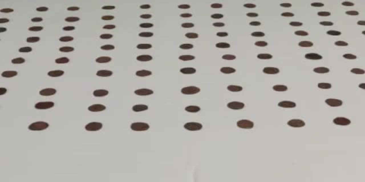 TARİHİ ESER KAÇAKÇILARINA JANDARMA OPERASYONU: BİZANS DÖNEMİNE AİT 200 BRONZ SİKKE ELE GEÇİRİLDİ