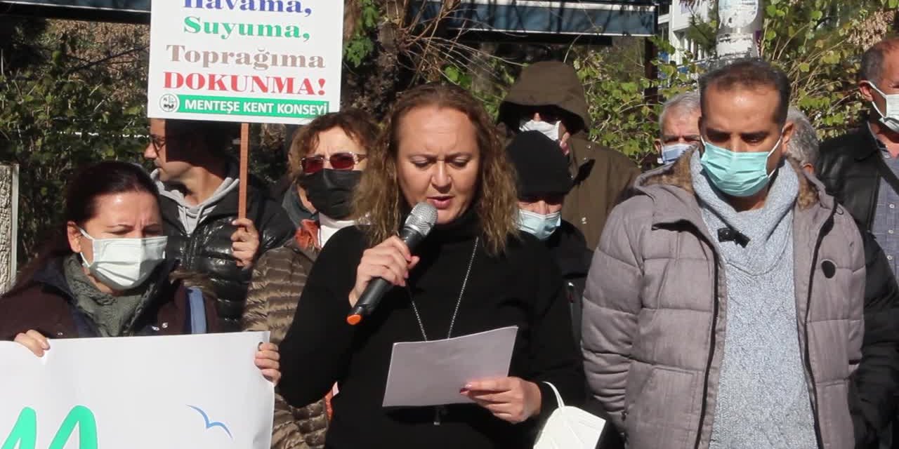 MUĞLA'DA SİVİL TOPLUM ÖRGÜTLERİNDEN ÇİMENTO FABRİKASINA TEPKİ