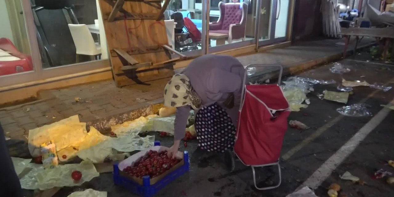 YÜKSEK FİYATLAR KARŞISINDA VATANDAŞ ÇAREYİ PAZAR ATIKLARINDA BULUYOR: "PARAM YOK, ALAMIYORUM, YERDEN TOPLUYORUM. NE YAPAYIM"