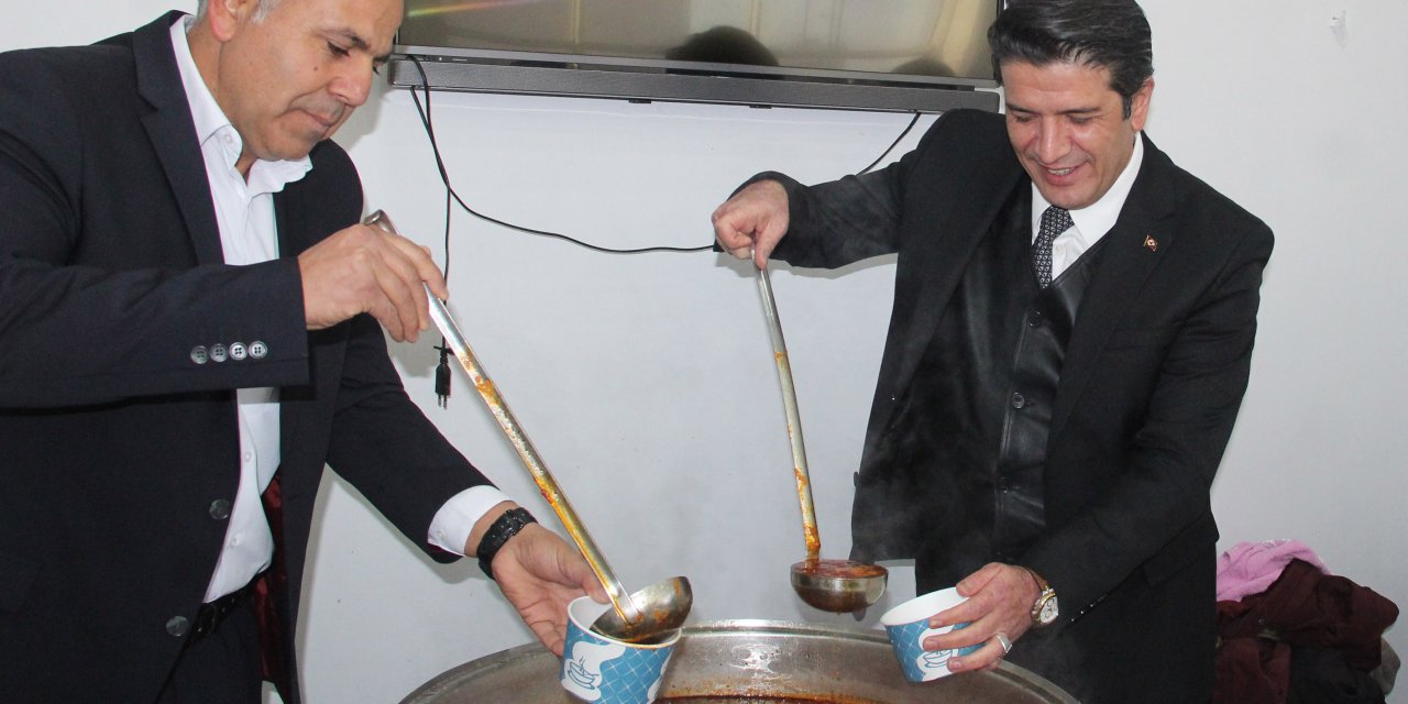 DÖŞEMEALTI BELEDİYE BAŞKANI GENÇ, GELENEKSEL BAMYA ÇORBASI BULUŞMASINA KATILDI