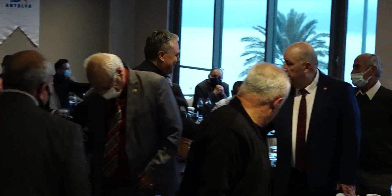 MURATPAŞA'DA YILIN SON MUHTARLAR MECLİSİ TOPLANTISI YAPILDI