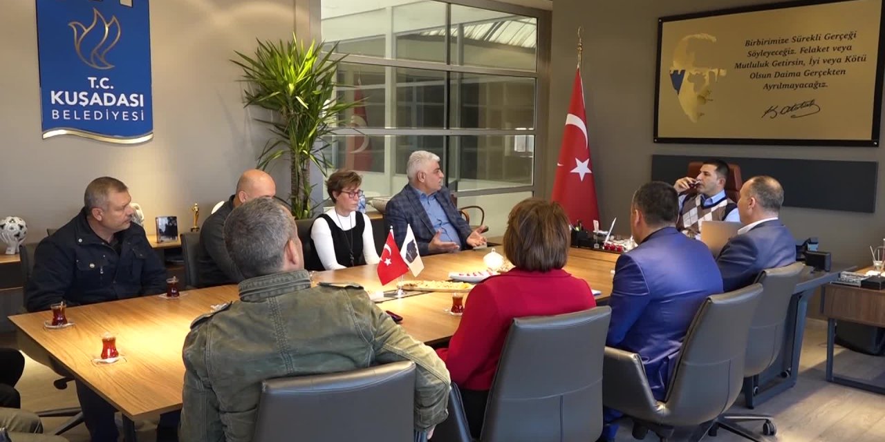 KUŞADASI BELEDİYESİ’NDE TOPLU İŞ SÖZLEŞMESİ SEVİNCİ