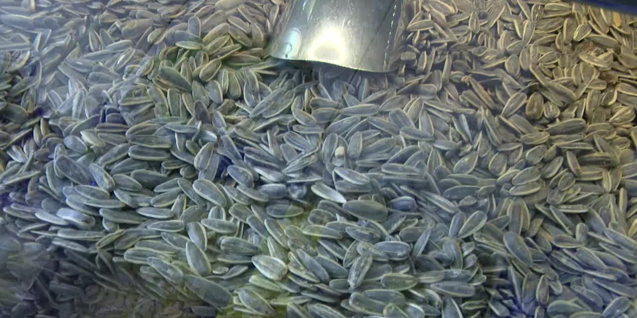 ANKARA KURUYEMİŞÇİLER ODASI BAŞKANI SEVİMLİ: "ETİKETLERİMİZE ARTIK '1 KİLO' YAZAMIYORUZ. UTANIYORUZ MÜŞTERİDEN"