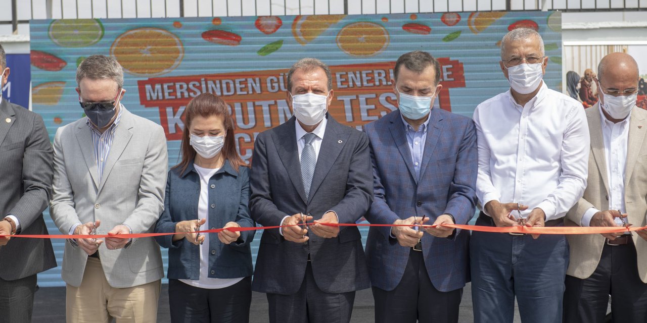 "MERSİNDEN GÜNEŞ ENERJİSİİLE KURUTMA TESİSİ" FAALİYETE GEÇTİ