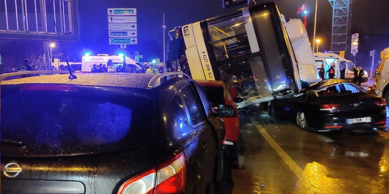 ANKARA’DA EGO OTOBÜSÜ DEVRİLDİ, 14 KİŞİ YARALANDI