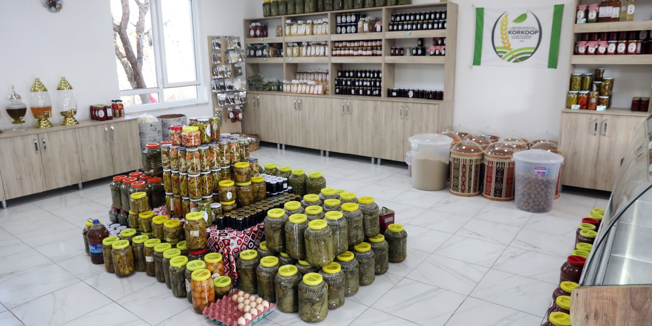 KORKUTELİ ÜRÜNLERİ KORKOOP'TA