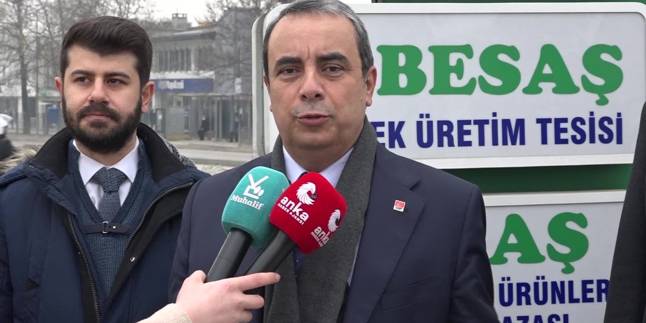 CHP BURSA İL BAŞKANI KARACA, HALK EKMEK BÜFELERİ ÖNÜNDE GÖRDÜKLERİNİ AKTARDI: “EKMEK BULAMIYORUZ, YARINA KADAR NE YAPACAĞIMIZI BİLMİYORUZ’ DEDİLER, ELLERİ BOŞ EVLERİNE DÖNDÜLER”