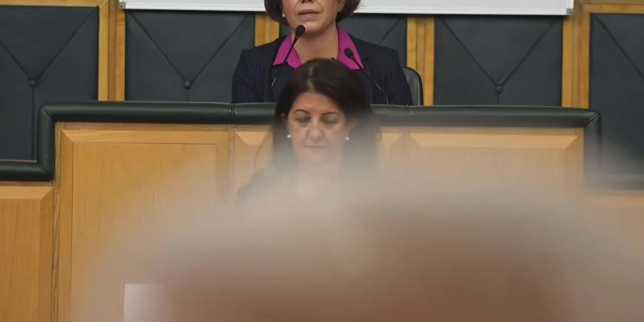 BULDAN: AKP'NİN AMPULÜ SEBEPTİR, ELEKTRİK ZAMMI DA SONUÇTUR