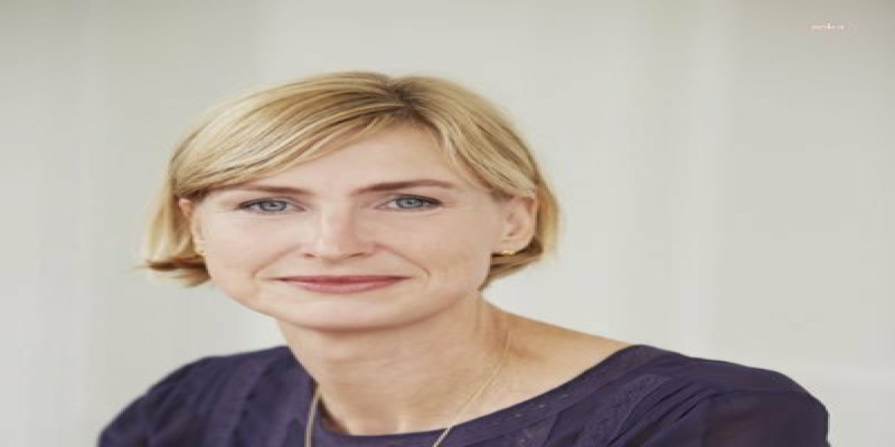 DANİMARKALI BİLİM İNSANI: "COVID-19, OMICRON SAYESİNDE İKİ AYDA SONA EREBİLİR"