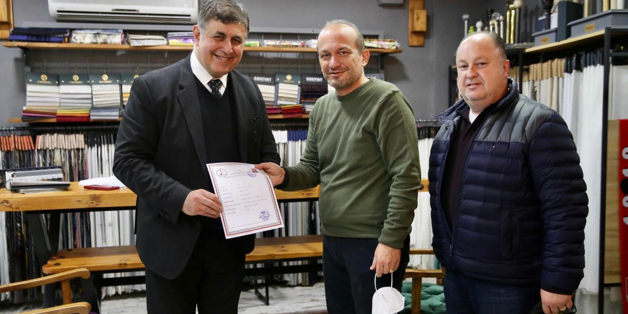 KARŞIYAKA BELEDİYE BAŞKANI TUGAY’DAN ESNAFA “YANINIZDAYIZ” MESAJI