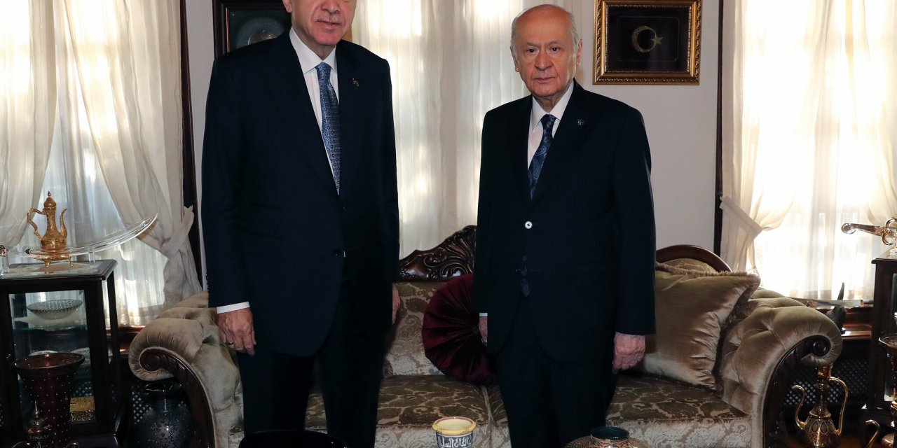 ERDOĞAN İLE BAHÇELİ BİR ARAYA GELDİ