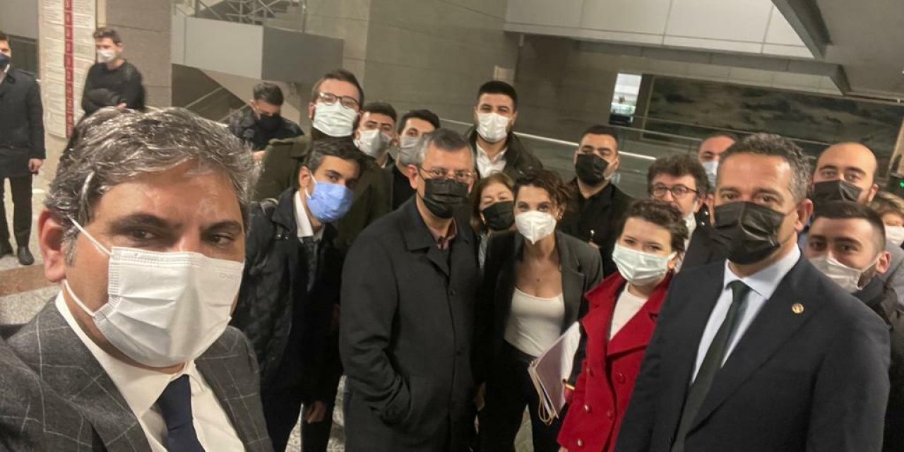 TUTUKLU BOĞAZİÇİLİ ÖĞRENCİLER BERKE VE PERİT HAKİM KARŞISINDA: "HER ŞEY BİR HABER LİNKİYLE BAŞLADI; TAYYİP ERDOĞAN BANA 'TERÖRİST' DİYORDU"