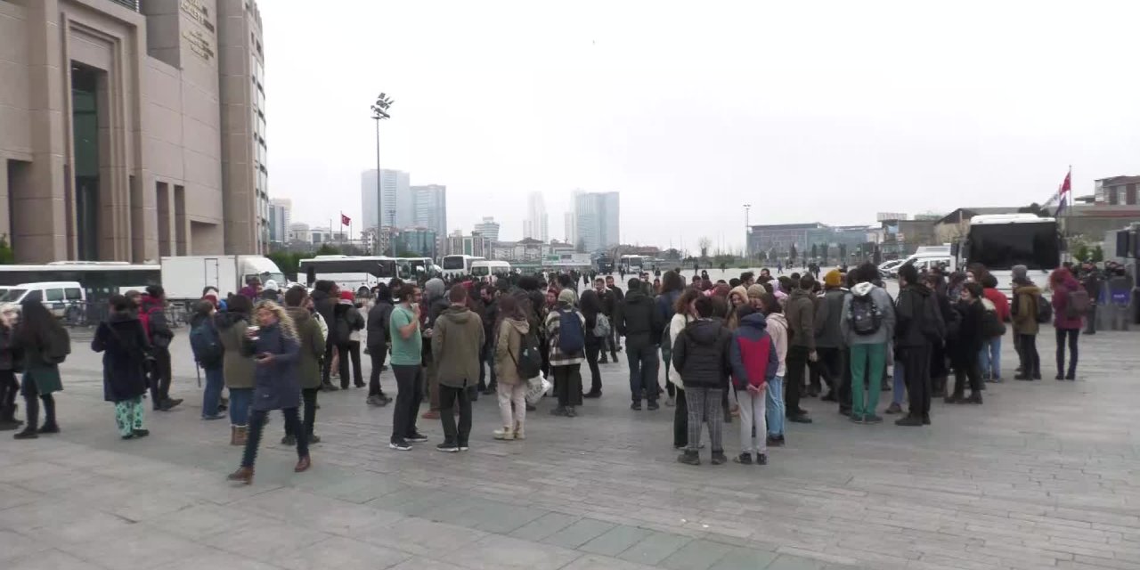 BOĞAZİÇİLİ BERKE VE PERİT 3 AY SONRA TAHLİYE EDİLDİ