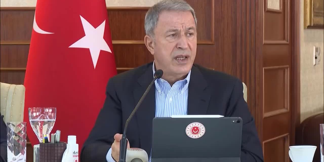 BAKAN AKAR: YUNANİSTAN NATO İÇİNDE ÇEŞİTLİ ÜLKELERLE İTTİFAK ANLAŞMALARI YAPIYOR, NATO VARKEN BUNLAR NİYE?