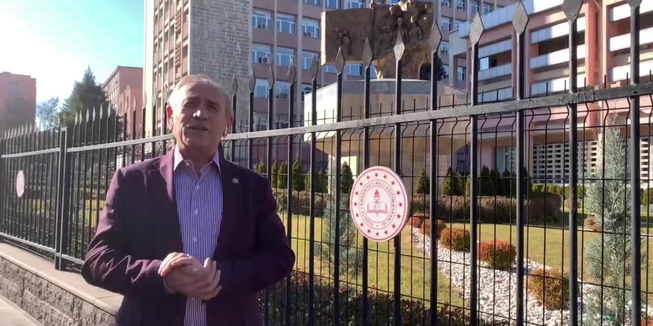 YILDIRIM KAYA YARIYIL TATİLİNİN 1 HAFTA ÖNCE BAŞLATILMASINI ÖNERDİ