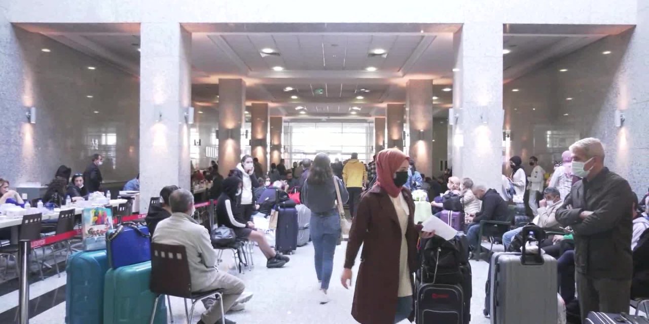 ANKARA BÜYÜKŞEHİR, 1881 ÜNİVERSİTE ÖĞRENCİSİNE YUVA OLMAYA DEVAM EDİYOR