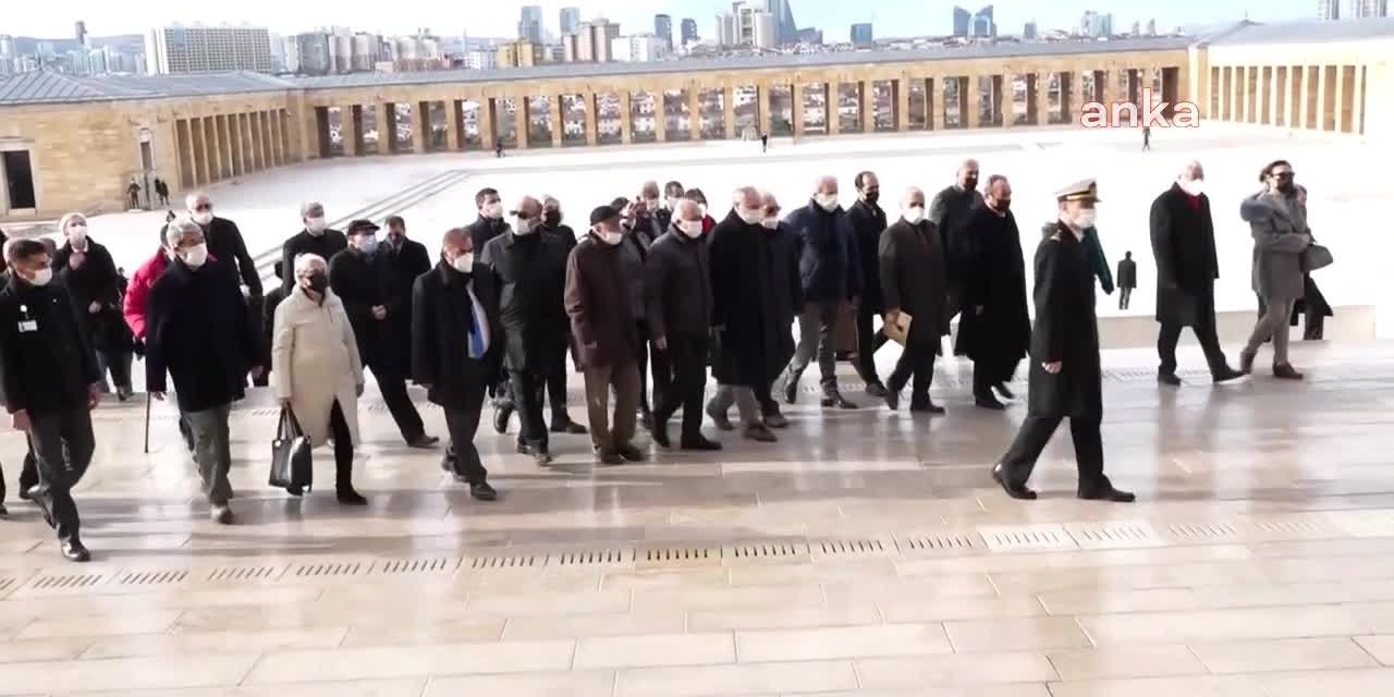 GAZETECİLER CEMİYETİ, 10 OCAK ÇALIŞAN GAZETECİLER GÜNÜ’NDE ANITKABİR’İ ZİYARET ETTİ