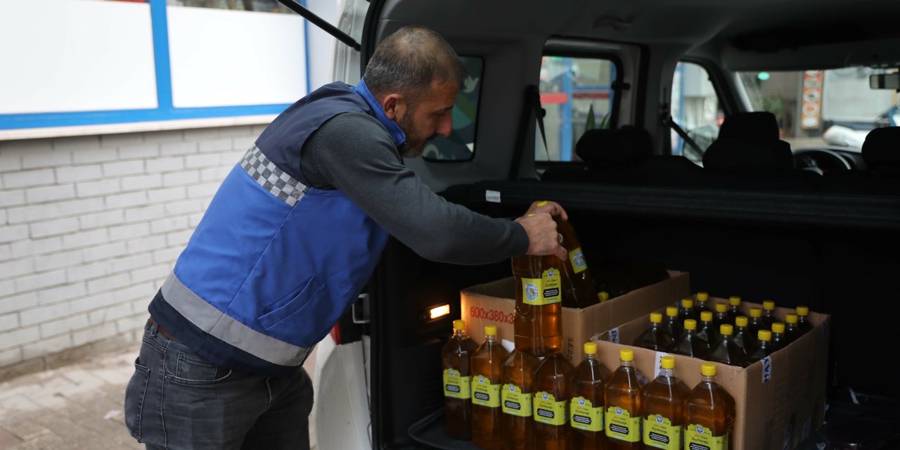 MUDANYA BELEDİYESİ’NDEN SOFRALARA ZEYTİNYAĞI DESTEĞİ