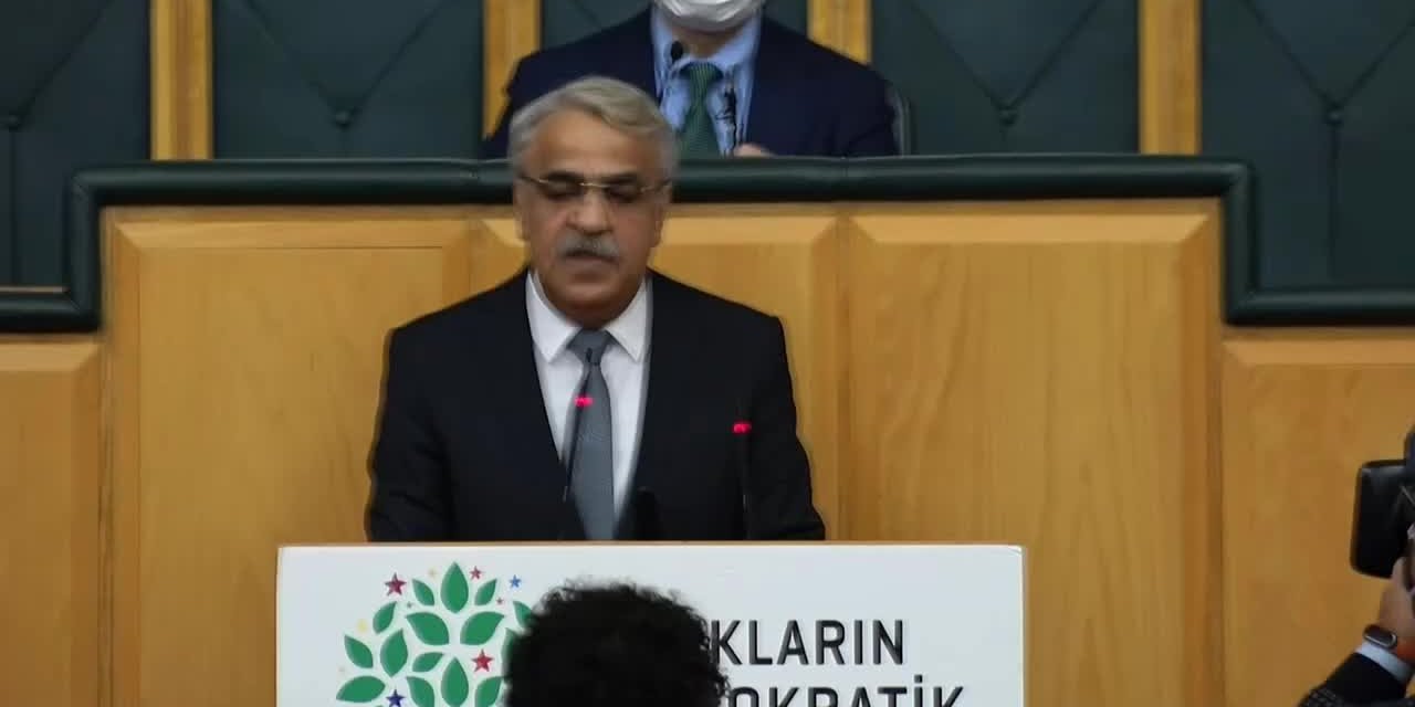 MİTHAT SANCAR'DAN "BAHÇELİ HATIRA ORMANI" TEPKİSİ: "DEVLET BAHÇELİ, DİYARBAKIR’A VE DİYARBAKIR HALKINA NE VERDİ?"