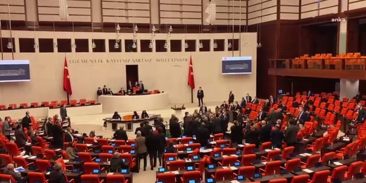 TBMM GENEL KURULU'NDA 'TURKOVAC' TARTIŞMASI