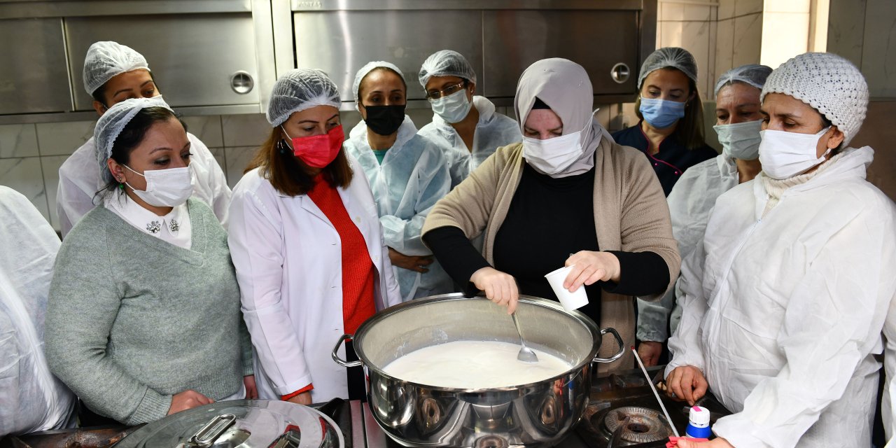 ÇİĞLİLİ KADINLAR PEYNİR ÜRETİMİNE BAŞLADI