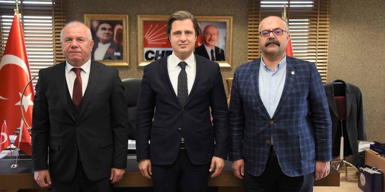 CHP İL BİNASINA KEMALPAŞA ÇIKARMASI