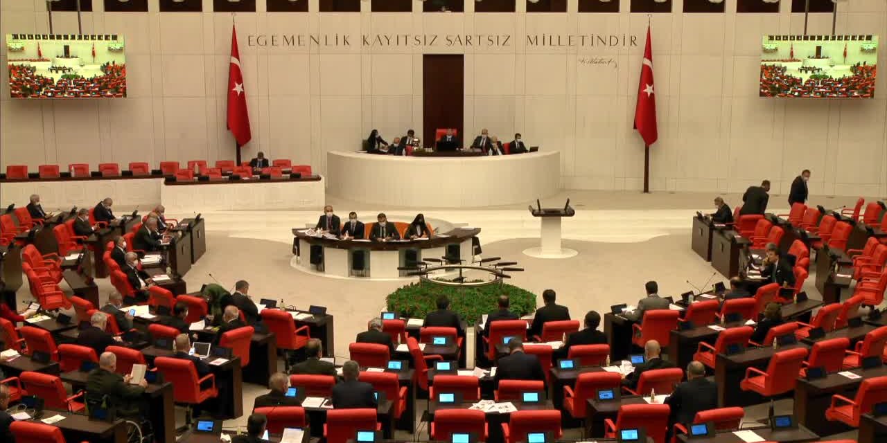 TUTDERE: “SANDIK ÖNÜNÜZE GELDİĞİNDE BU AMPULÜ SÖNDÜRÜN, RAHAT EDİN”