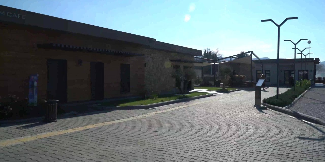 ÜRETİCİLER VE AKADEMİSYENLER AGROEKOLOJİ İÇİN EFES SELÇUK’TA BULUŞTU
