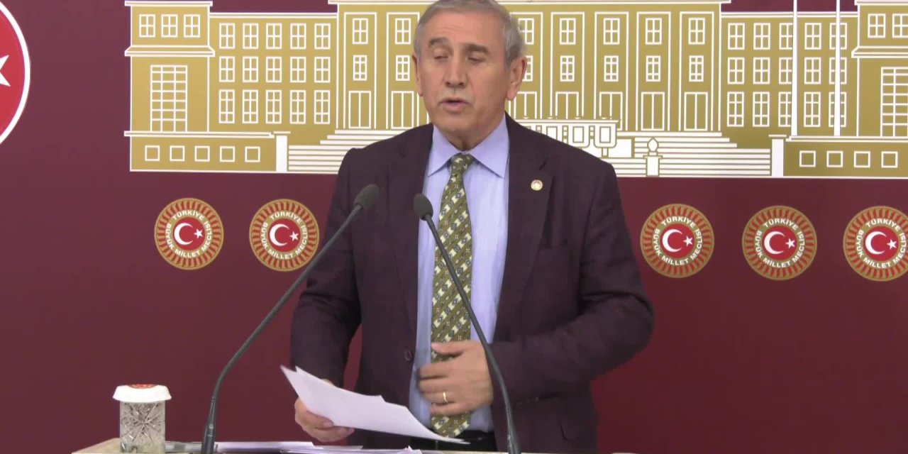 YILDIRIM KAYA: "SAYIN ÖZER, SEN KİMSİN Kİ GENEL BAŞKANIMIZ SENİ ZİYARET ETSİN. SEN SARAYIN ATADIĞI BİR SEKRETERSİN"