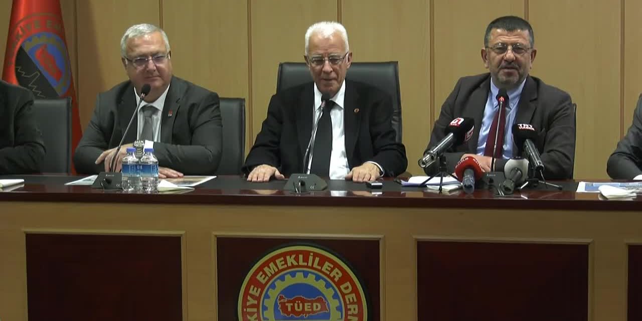 AĞBABA: “SÖZÜMÜZDÜR, GELDİĞİMİZDE EN DÜŞÜK EMEKLİ AYLIĞINI ASGARİ ÜCRETLE EŞİTLEYECEĞİZ”