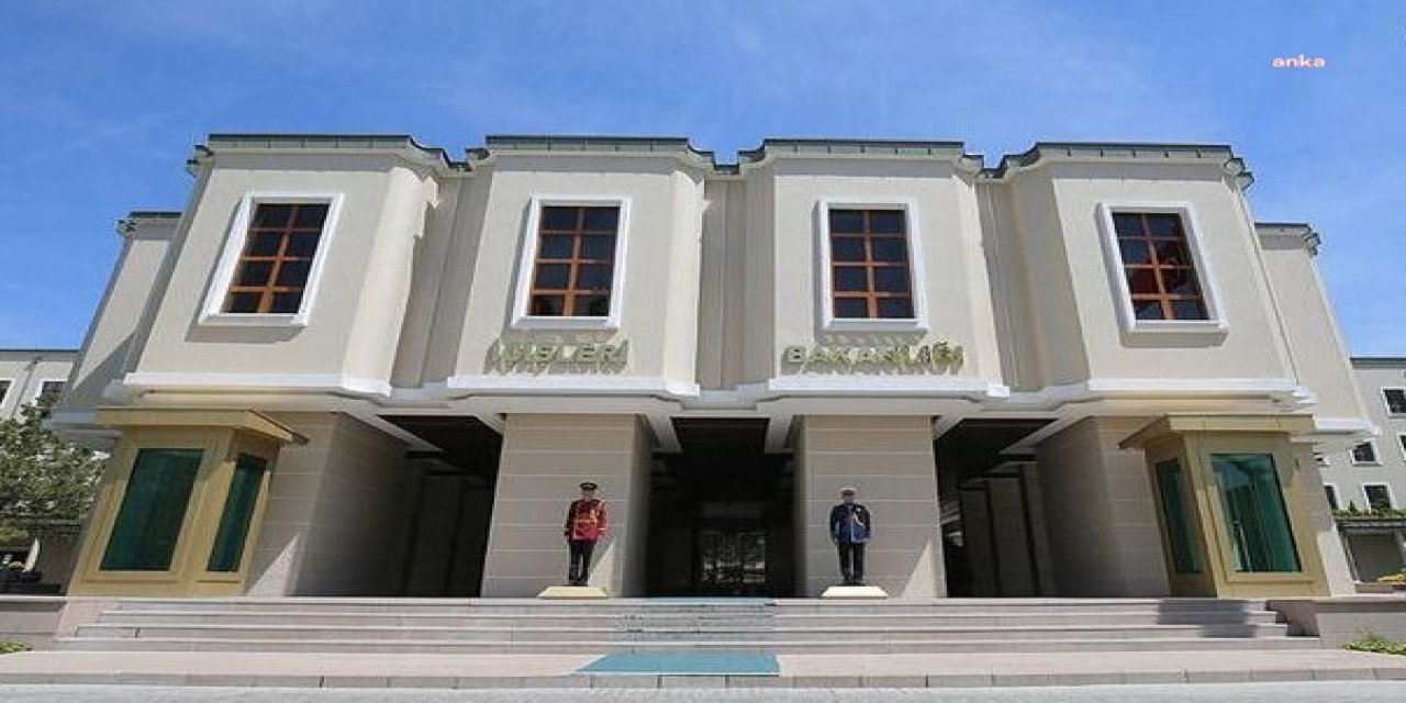 İÇİŞLERİ BAKANLIĞI'NDAN "PCR" GENELGESİ: "SEYAHAT, ETKİNLİKLER, ÇALIŞANLAR, ÖĞRENCİ KAMPLARINA KATILACAKLARDAN İSTENEN PCR TESTİNE GEREK YOK"