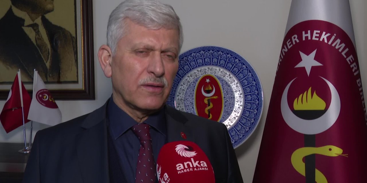 VETERİNER HEKİMLER BİRLİĞİ BAŞKANI EROĞLU’NDAN "SAHTE AŞI" AÇIKLAMASI: "ÜLKEMİZDEKİ AŞILARIN TAMAMI İTHAL. COVİD-19 VE İTHALAT SORUNU NEDENİYLE ARZDA SIKINTI OLDU"