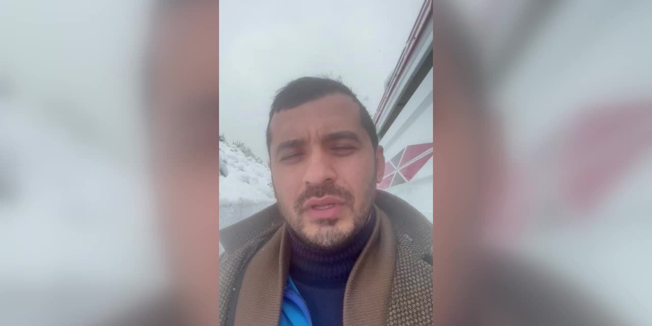 KAR YAĞIŞI NEDENİYLE 15 SAAT BOYUNCA YOLDA KALAN VATANDAŞ: "AİLELER PERİŞAN, HASTA OLANLAR VAR"
