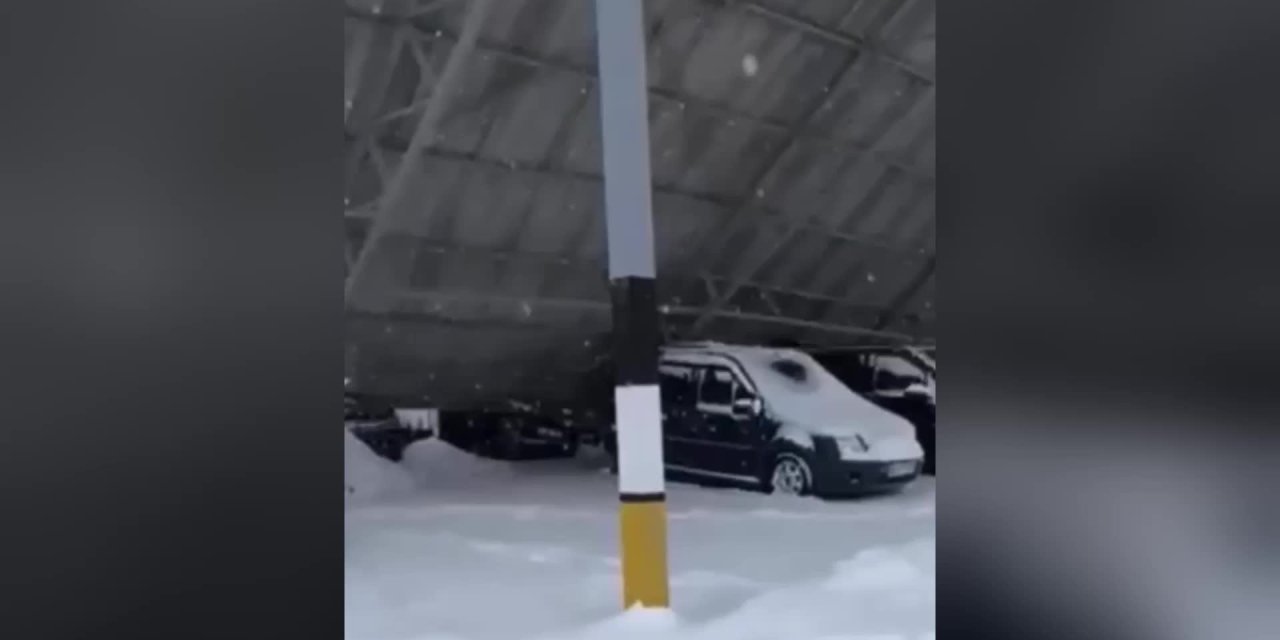 MALATYA GALERİCİLER SİTESİ'NİN ÇATISI ÇÖKTÜ