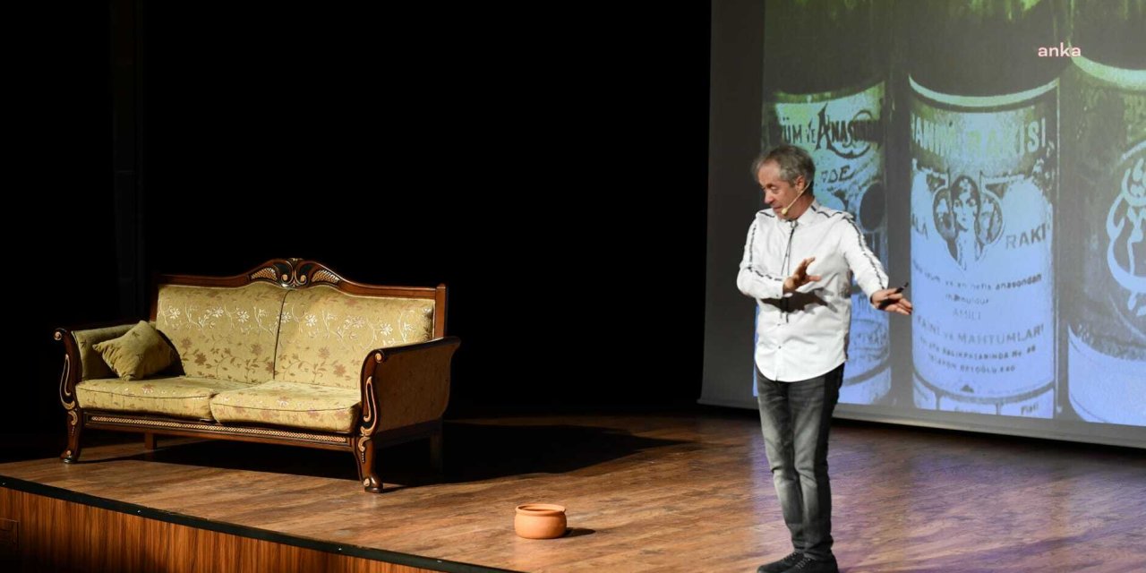 ESENYURT EDEBİYAT VE SANAT FESTİVALİ DEVAM EDİYOR