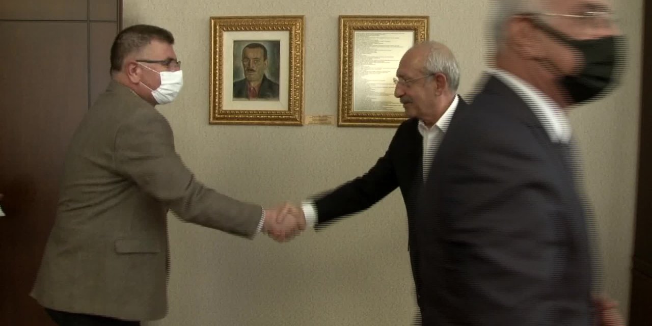 KILIÇDAROĞLU EĞİTİM SEN YÖNETİMİNİ KABUL ETTİ