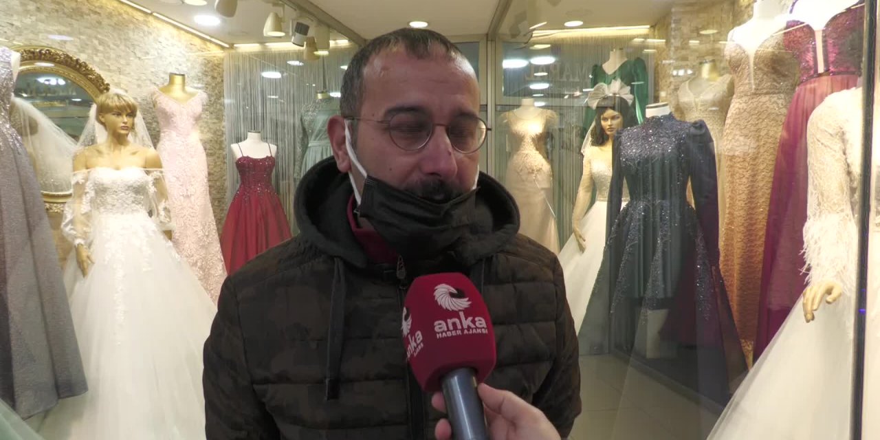 FİYATI İKİ ASGARİ ÜCRETE ÇIKINCA DÜĞÜN İÇİN DEĞİL SADECE NİKAH İÇİN GELİNLİK DÖNEMİ BAŞLADI