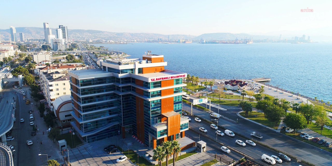 BAYRAKLI BELEDİYE BAŞKANI SANDAL: “3 YILDA 251,5 MİLYON TL BORÇ ÖDEDİK”
